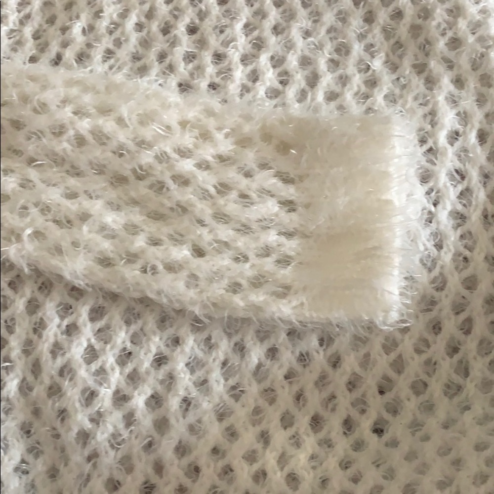 Sweater - Picture 2 of 4